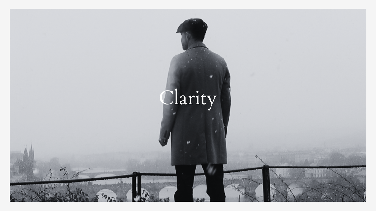 When momentum becomes fog